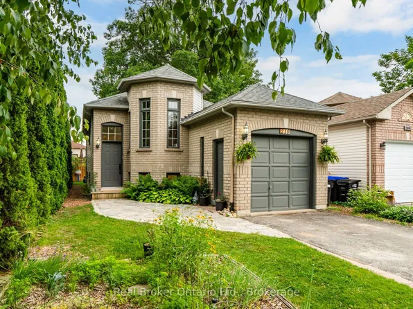 210 Dyer Dr, Wasaga Beach, ON L9Z 1E5