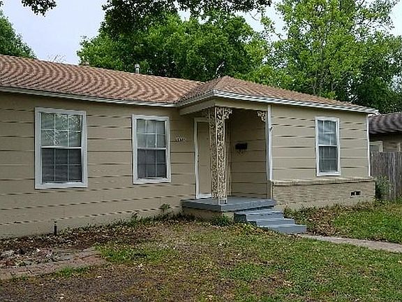 2nd image of 10638 Newcombe Dr
