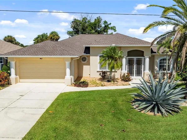 40 CLUBHOUSE COURT, ROTONDA WEST, FL 33947