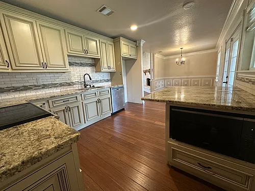 2112 E Peters Colony Rd Photo 1