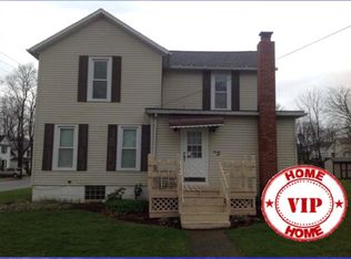 95 Sharon St, Shelby, OH 44875