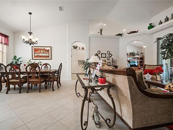 4th image of 8831 SE 159th Pl