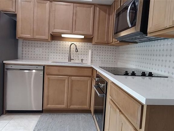 5th image of 2256 Philippine Dr APT 70