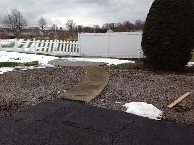 4551 Grayton Rd — Photo 29