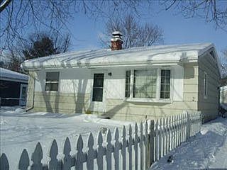 5th image of 847 Pinewood Ave
