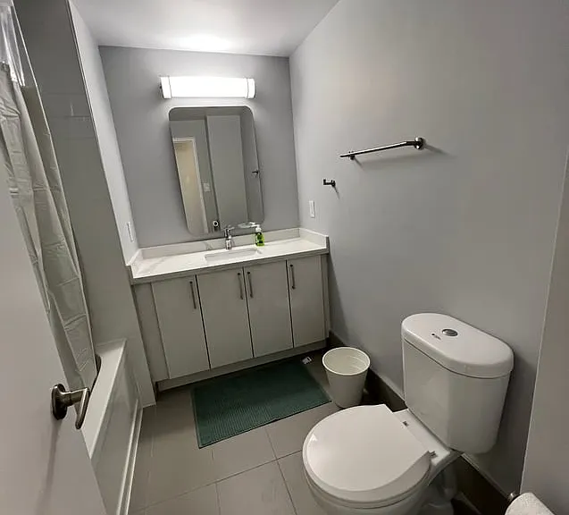 400 Walmer Rd #2524A — Photo 6