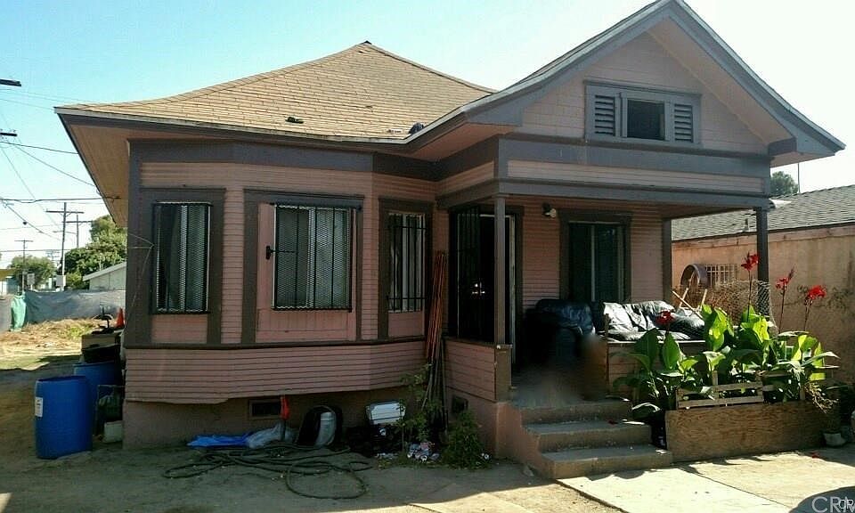 1st image of 2136 E 113th St