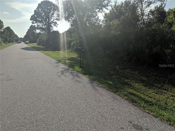 4th image of 5331 Gulfport Ter