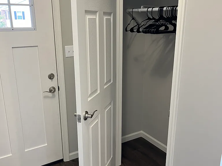 234 N Colonial Dr — Photo 14