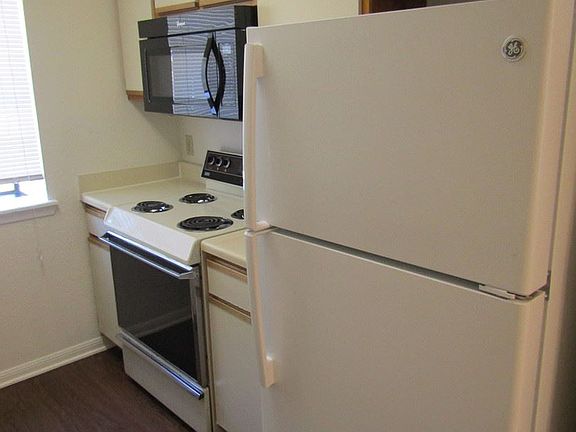 2nd image of 12312-B Abney Dr