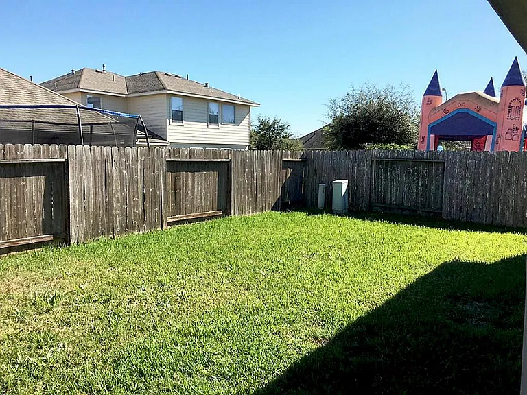 6343 Richland Hills Dr — Photo 24