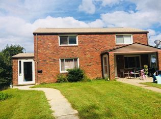 1911-1913 Glencrest Dr, Monroeville, PA 15146