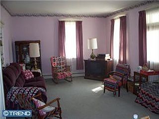 2nd image of 31 Seymour Dr