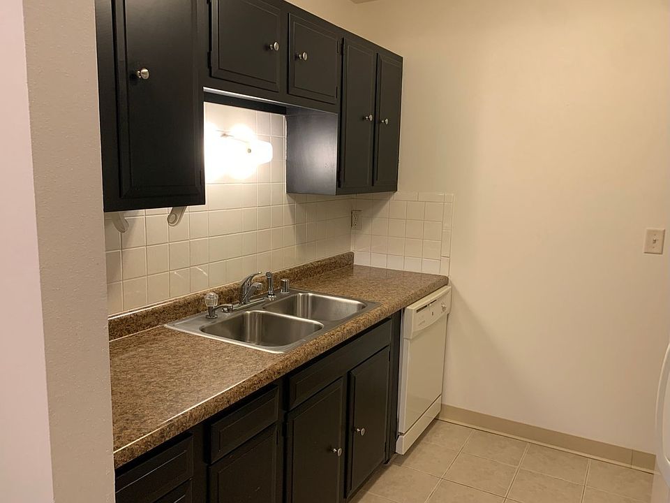 Maple View 909 Joyce St Kaukauna WI Zillow