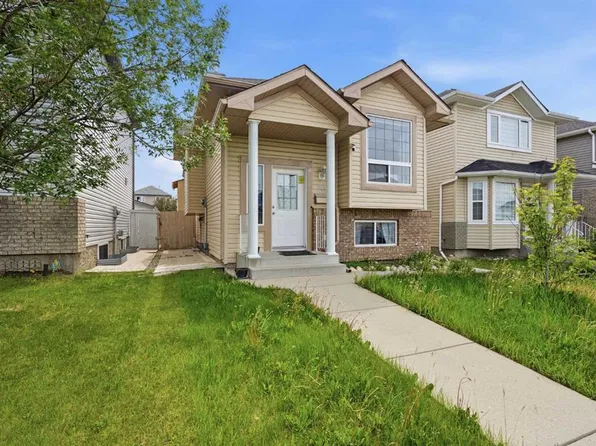 20 N Saddlefield Rd NE, Calgary, AB T3J 4Z8