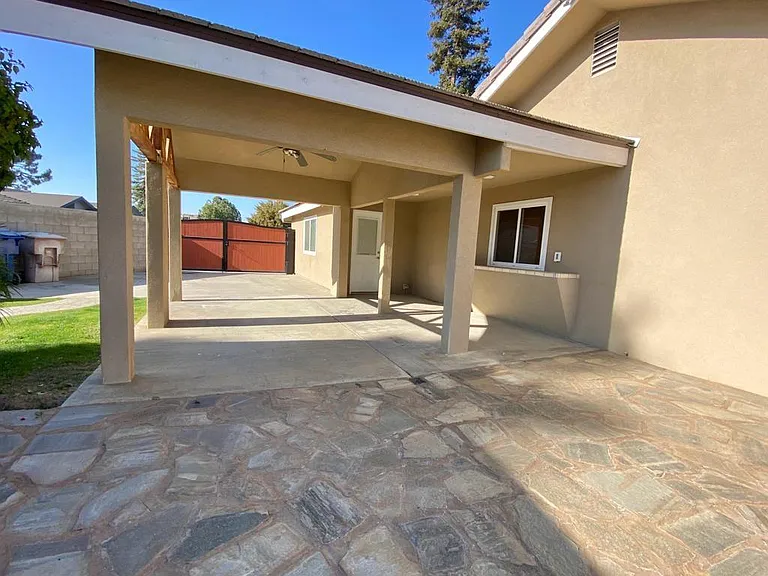 7100 Calene Ct — Photo 25