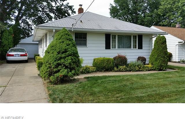 2nd image of 30105 Regent Rd