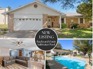 96 Spring Gln, Collinsville, IL 62234