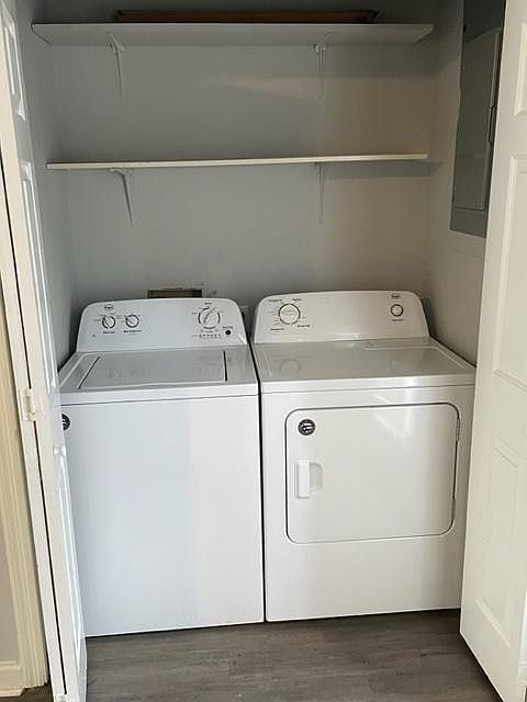 1st image of 113 Lindsay Ct #113B