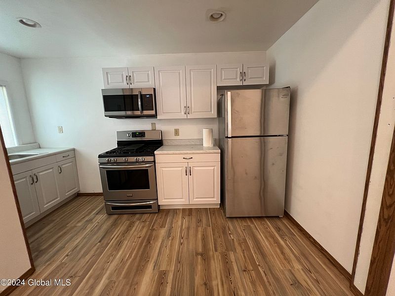 2nd image of 80 Montcalm Street