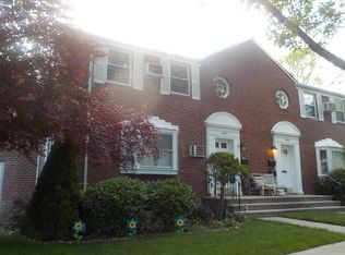 264-23 73rd Ave FLOOR 2, Glen Oaks, NY 11004