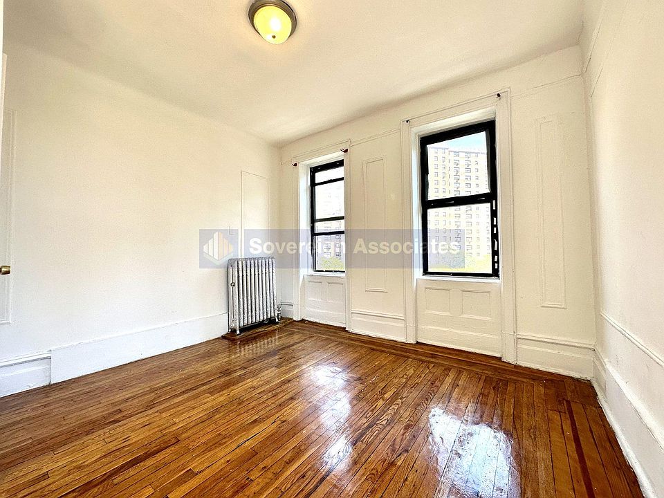 1st image of 3139 Broadway #26