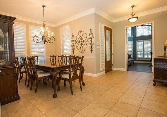 3rd image of 2711 Gholson Dr