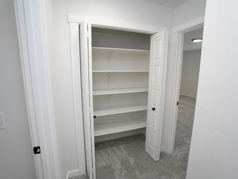 5813 W Stavros St — Photo 23