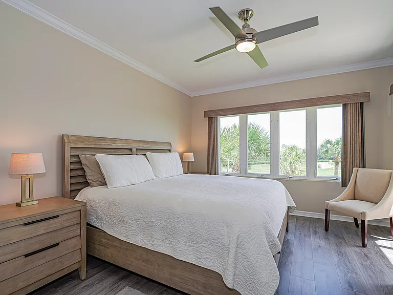 5060 Harmony Cir #304 — Photo 15