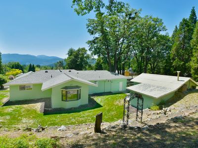 712 Old Mc Cloud Rd, Mount Shasta, CA, 96067