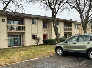 27825 Berrywood Ln UNIT 45, Farmington, MI 48334