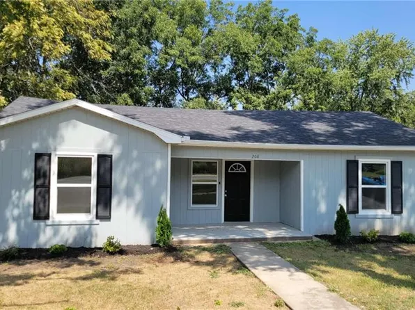 208 W Marshall St, Mayview, MO 64071