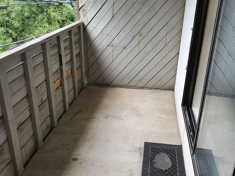 1240 Washington St #&-5 — Photo 11
