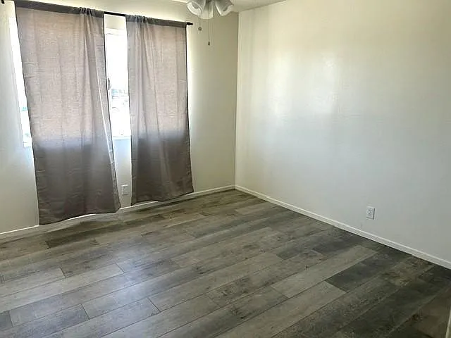 405 Jade Dr — Photo 12