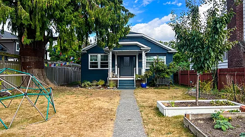 2210 45th Ave SW Photo 1