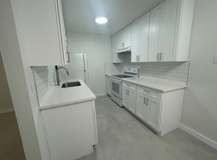 6108 SW 9th Pl #B, Gainesville, FL 32607