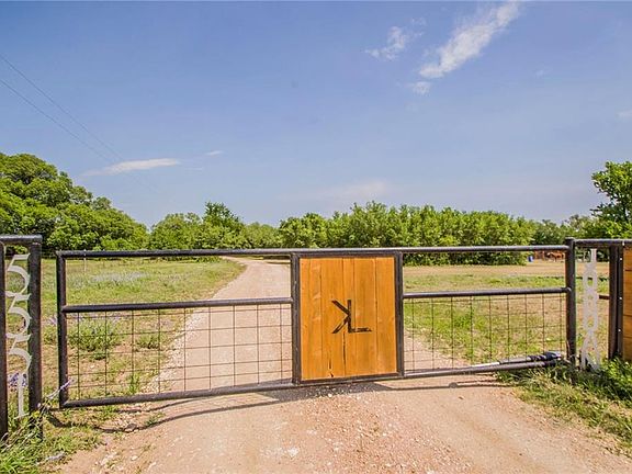 5th image of 5551 County Road 200