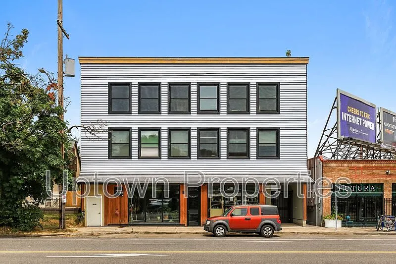 1 bed, 1.0 bath, 381 sqft, $1,295 — Photo 2