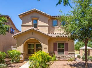 1061 S Hawk Ln, Gilbert, AZ 85296