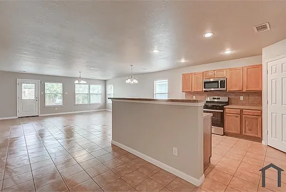 7722 Shavano Ln — Photo 14