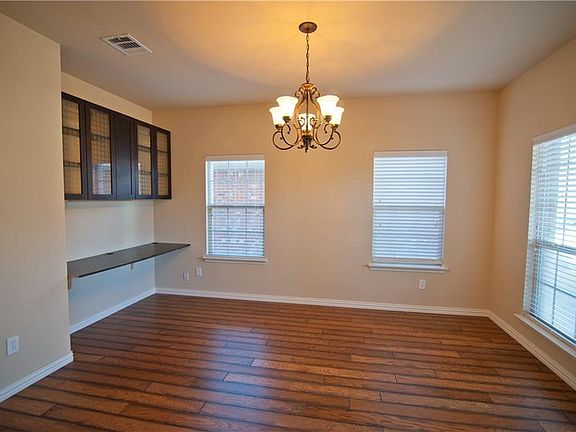 3rd image of 408 Byron Nelson Dr