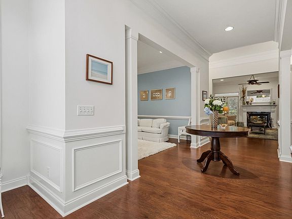 5th image of 1 Avens Hill Dr