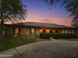 232 Thibodeaux Dr, Lafayette, LA 70503