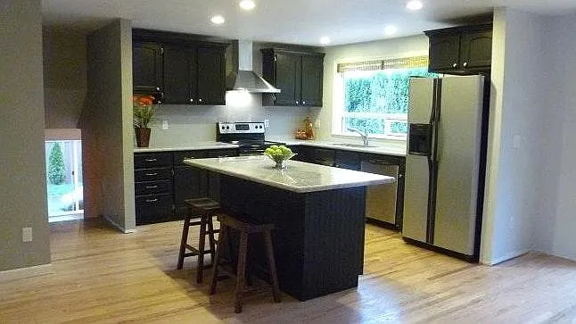12306 NE 162nd St — Photo 4