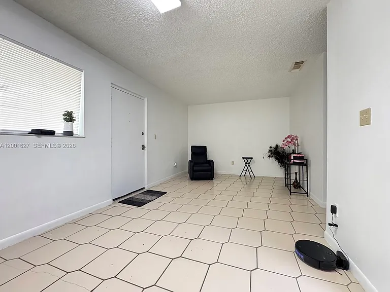 10765 SW 4th St #8 — Photo 2
