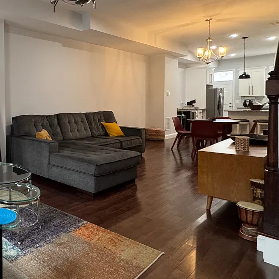 1 bed, 1.5 bath, $1,400 — Photo 2