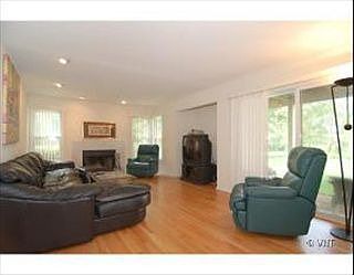 4th image of 2817 Whispering Oaks Dr