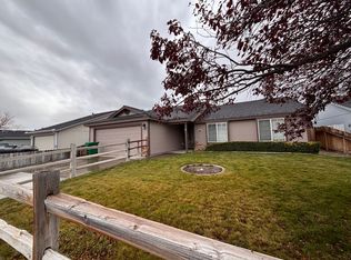 427 Sheep Camp Dr, Dayton, NV 89403