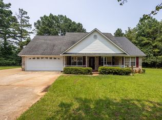 2695 Turningleaf Ln, Dalzell, SC 29040