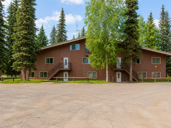Lakefront Apartments for Rent in North Pole, AK | Beaver Lake Apartments